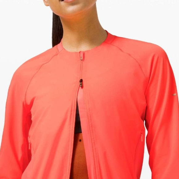 Lululemon Lightweight Run Jacket - Picture 7 of 9